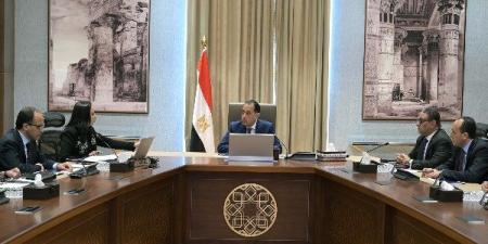 رئيس الوزراء يتابع ملف حصر التكلفة الاقتصادية لأعداد اللاجئين والوافدين المقيمين في مصر