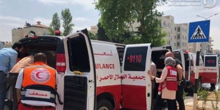 استشهاد
      فلسطيني
      وإصابة
      آخرين
      برصاص
 ...