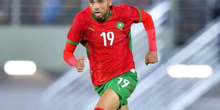 النصيري
      يشيد
      بدعم
      جماهير
      فاس