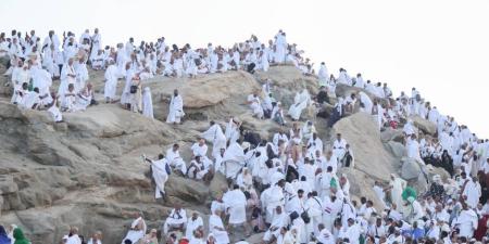 بانسيابية وبتنظيم دقيق.. حجاج بيت الله يؤدون طواف الإفاضة في المسجد الحرام