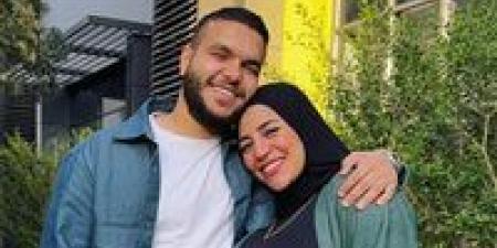 اتولدت
      بالصفرا
      وفي
      الحضانة..
      يارا
      البهنساوي
      تطلب
      الدعاء
      لطفلتها
      بعد
      ساعات
      من
      الولادة