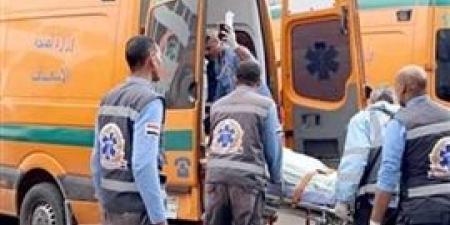 إصابة
      طفلة
      صدمتها
      سيارة
      أثناء
      لهوها
      بسوهاج