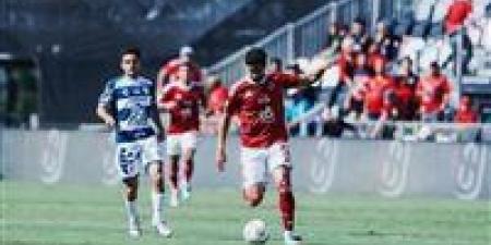 عاجل:
      باتشوكا
      المكسيكي
      يفوز
      على
      الأهلي
      بركلات
      الترجيح
      (3/5)
      ويتوج
      بلقب
      الكأس
      الودية
      الدولية
      قبل
      كأس
      العالم
      للأندية