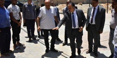 تمهيدًا
      لافتتاحه
      خلال
      أيام..
      محافظ
      أسيوط
      يتفقد
      السوق
      الحضري
      الجديد
      بنادي
      الشبان
      المسلمين