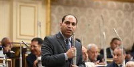 عمرو
      درويش"نائب
      التنسيقية":مشروع
      قانون
      "الشركات
      المملوكة
      للدولة"
      يجذب
      الإستثمارات
      ويحقق
      أهدافه
      الإقتصادية