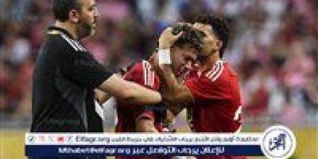 دونجا:
      زيزو
      يلعب
      على
      أى
      حد
      في
      الأهلي
      وريبيرو
      لم
      يُضف
      شيئًا
      بالشوط
      الثاني
      أمام
      إنتر
      ميامي