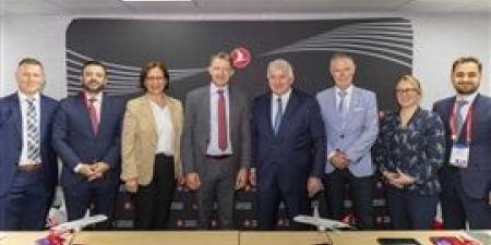الخطوط
      الجوية
      التركية
      وطيران
      آيسلندا
      تُوسعان
      شراكتهما
      باتفاقية
      الرمز
      المشترك