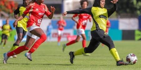 سبتمبر
      المقبل..
      انطلاق
      دوري
      الكرة
      النسائية