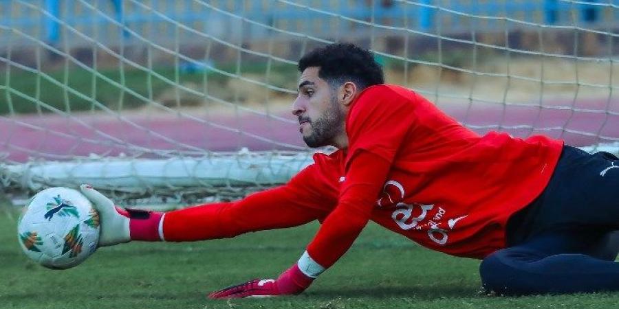 لاعب الأهلي السابق: شوبير لو استمر في حراسة المرمى لن يلعب عليه أحد