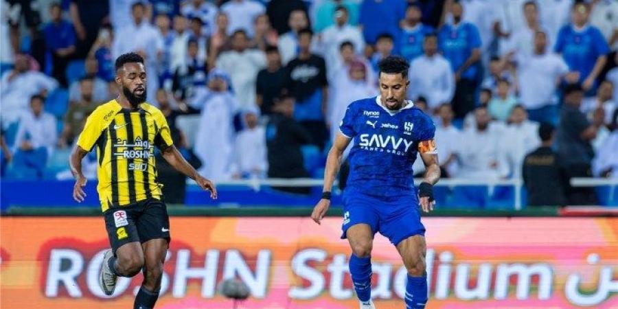 القنوات المجانية الناقلة لـ مباراة الهلال والاتحاد في كأس الملك السعودي 2025