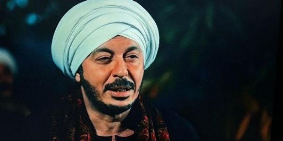 مسلسل
      حكيم
      باشا
      الحلقة11..مصطفى
      شعبان
      عاد
      لينتقم..
      خيانة
      أولاد
      عمه
      وصراع
      زوجاته..ملخص
      جميع
      الحلقات