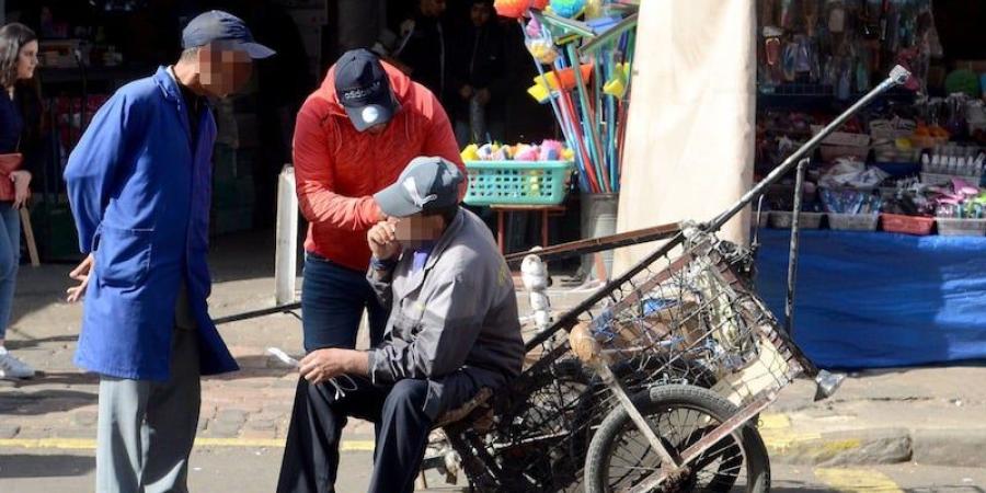 التخفيف
      من
      الأنشطة
      غير
      المهيكلة
      بالمغرب
      يستوجب
      صياغة
      خطط
      جديدة