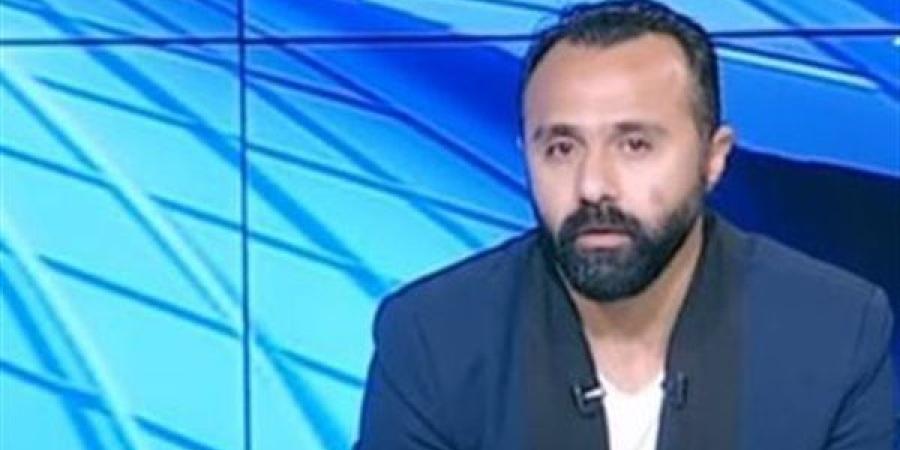 أحمد
      عادل:
      إمام
      عاشور
      وعمر
      جابر
   ...