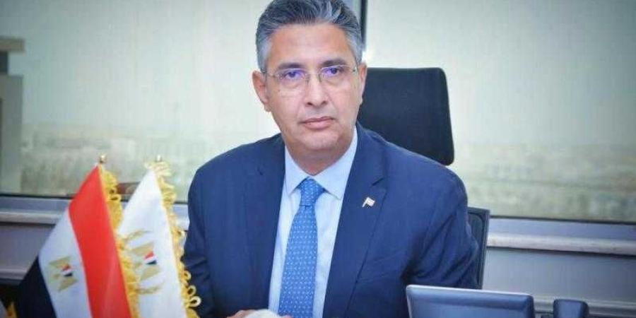 وزير
      التموين:
      حملات
      رقابية
      مكثفة
      على
      محطات
      الوقود
      ومستودعات
      البوتاجاز