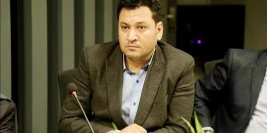 علي
      فايز:
      زيارة
      السيسي
      إلى
      الإمارات
      رسالة
      سياسية
      بثبات
      السياسة
      الخارجية
      لمصر