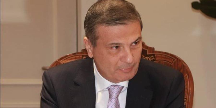 وزير
      الزراعة:
      تجاوز
      تمويل
      "البتلو"
      9.5
      مليار
      جنيه
      لصالح
      44.8
      ألف
      مستفيد