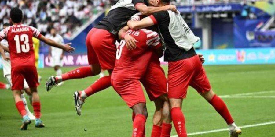 منتخب
      الأردن
      يفوز
      علي
      عمان
      بثلاثية
      في
      تصفيات
      كأس
      العالم
      2026