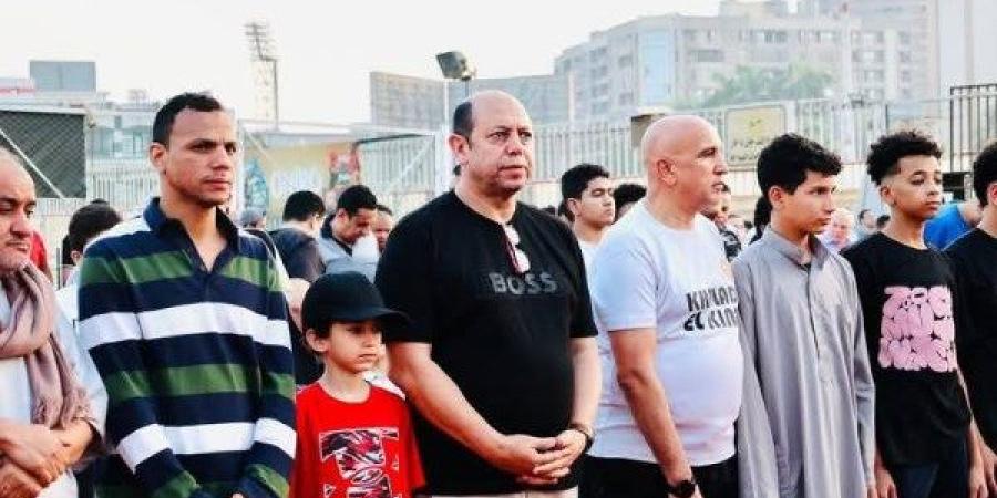 بحضور أحمد سليمان..  أعضاء الزمالك يؤدون صلاة عيد الأضحى بعد التتويج بكأس مصر