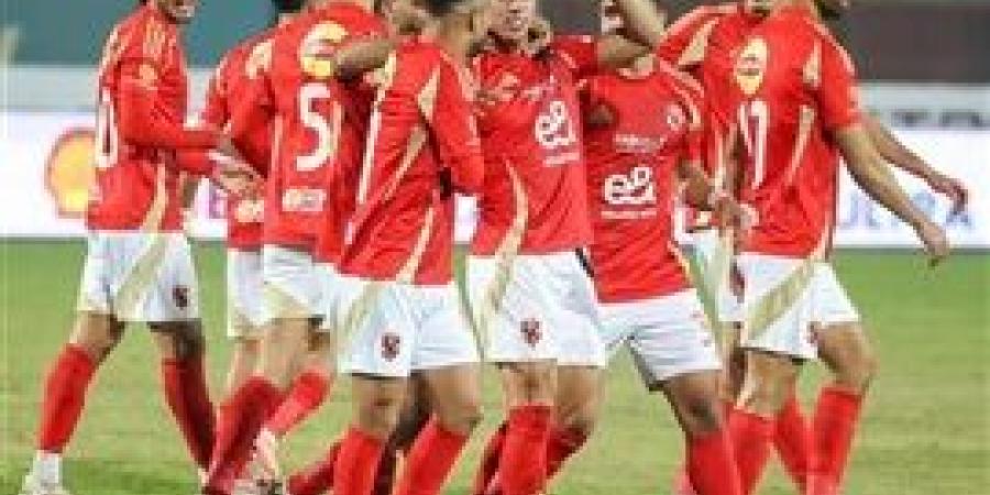 قائمة
      الأهلى
      لمواجهة
      باتشوكا
      المكسيكى
      بقيادة
      بن
      رمضان
      وتريزيجيه