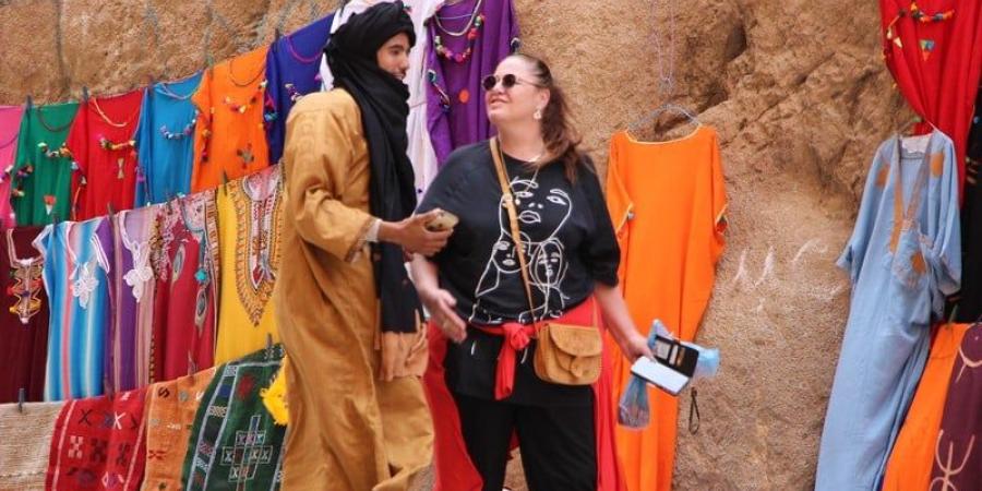 "مرشدو
      الفضاءات
      الطبيعية"
      يجددون
      المطالبة
      بتفعيل
      قانون
      تنظيم
      المهنة