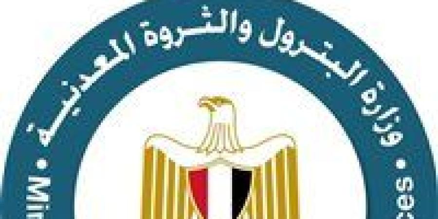 وزارة
      البترول
      تنعى
      سائق
      شاحنة
      البنزين..
      شهيد
      الواجب
      الذي
      افتدى
      زملاءه
      بروحه