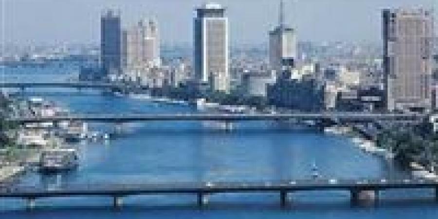 طقس
      الاثنين..
      شديد
      الحرارة
      على
      الأنحاء
      كافة