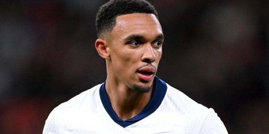 ريال
      مدريد
      يرفض
      أولى
      طلبات
      أرنولد
      قبل
      تقديمه
      للجماهير
      بساعات