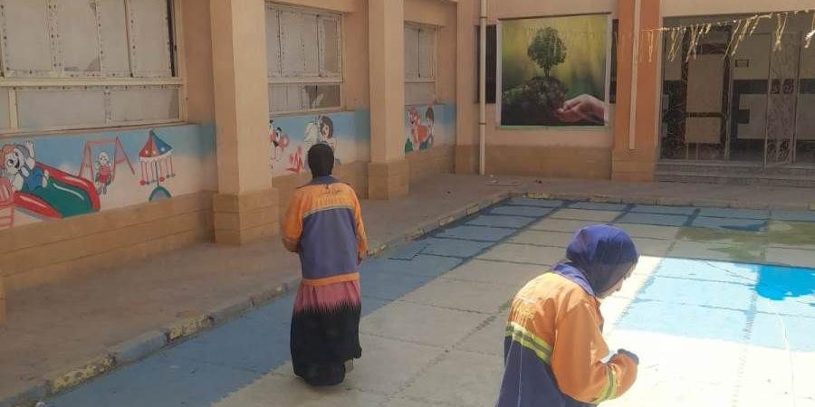 بالصور
      ..
      استعدادات
      جهاز
      مدينة
      الشروق
      لامتحانات
      الثانوية
      العامة