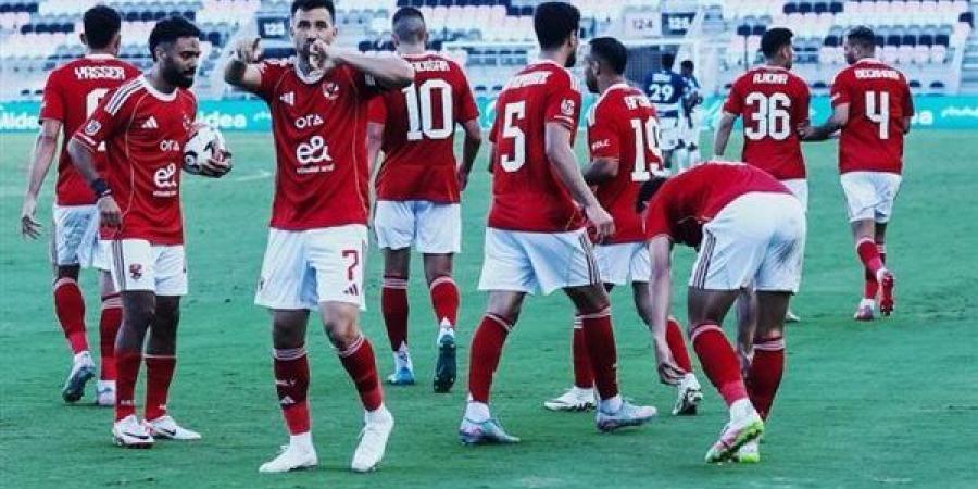 مشاهدة
      مباراة
      الأهلي
      وإنتر
      ميامي..
   ...