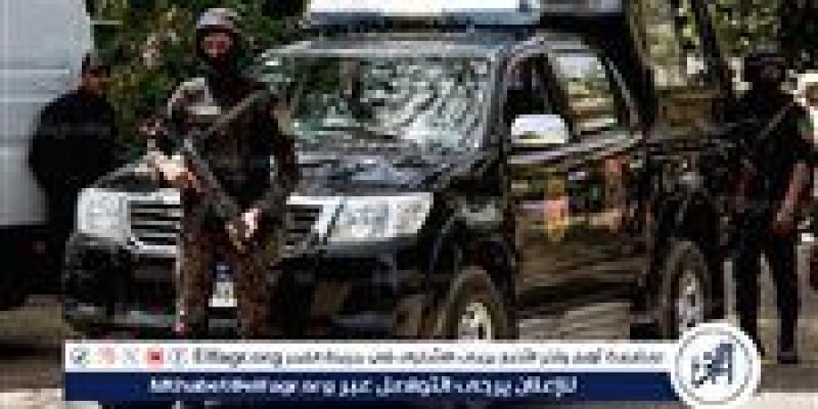 مواطن
      يستغيث
      من
      الاعتداء
      عليه
      والتحرش
      بزوجته
      والسرقة
      بالإكراه
      في
      فيصل