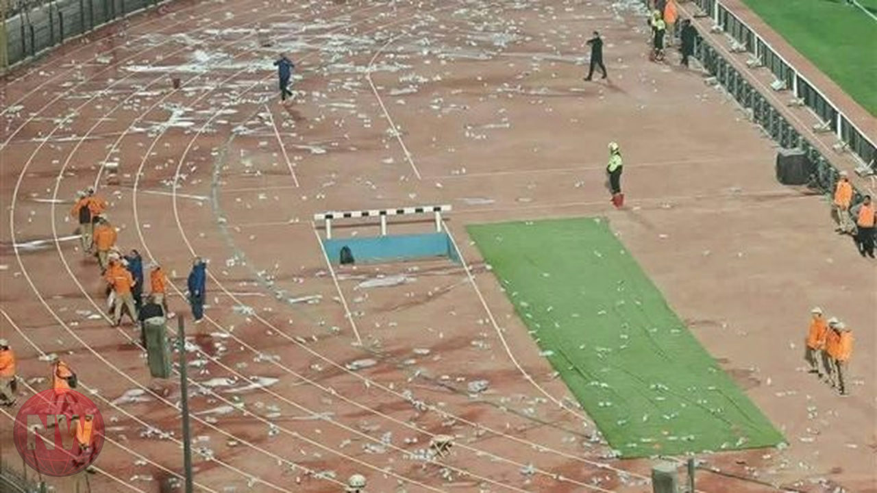 الكاف يطلب مستندات من الجيش الملكي بشأن شكوى أحداث مباراة الأهلي