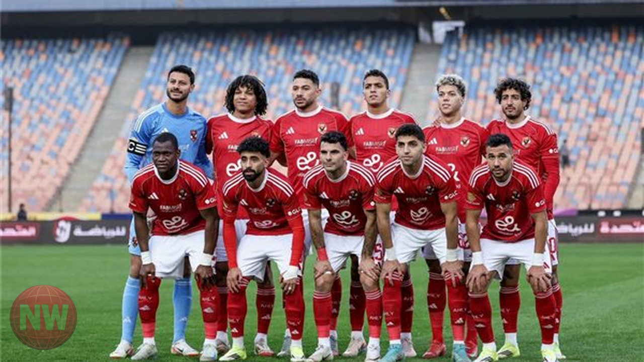 الأهلي يواجه سموحة في الدوري المصري لتعزيز صدارته وتأمين النقاط