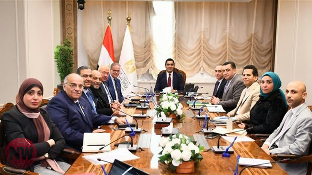 وزير الرياضة المصري يؤكد دعم مكافحة المنشطات ويصرف 5 ملايين للحكام