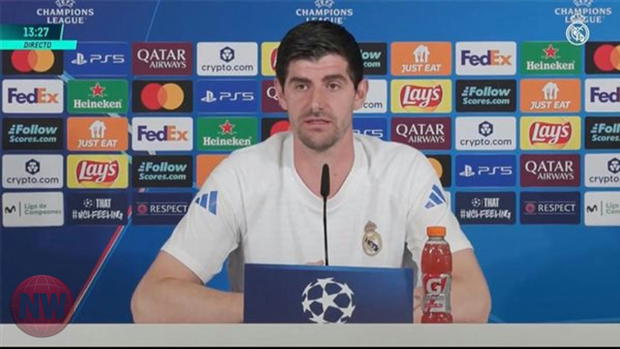 كورتوا يحذر من بنفيكا ويؤكد دعم ريال مدريد لفينيسيوس ضد العنصرية