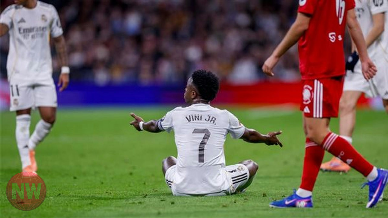 تجدد التوتر بين فينيسيوس وجماهير بنفيكا في إياب دوري الأبطال