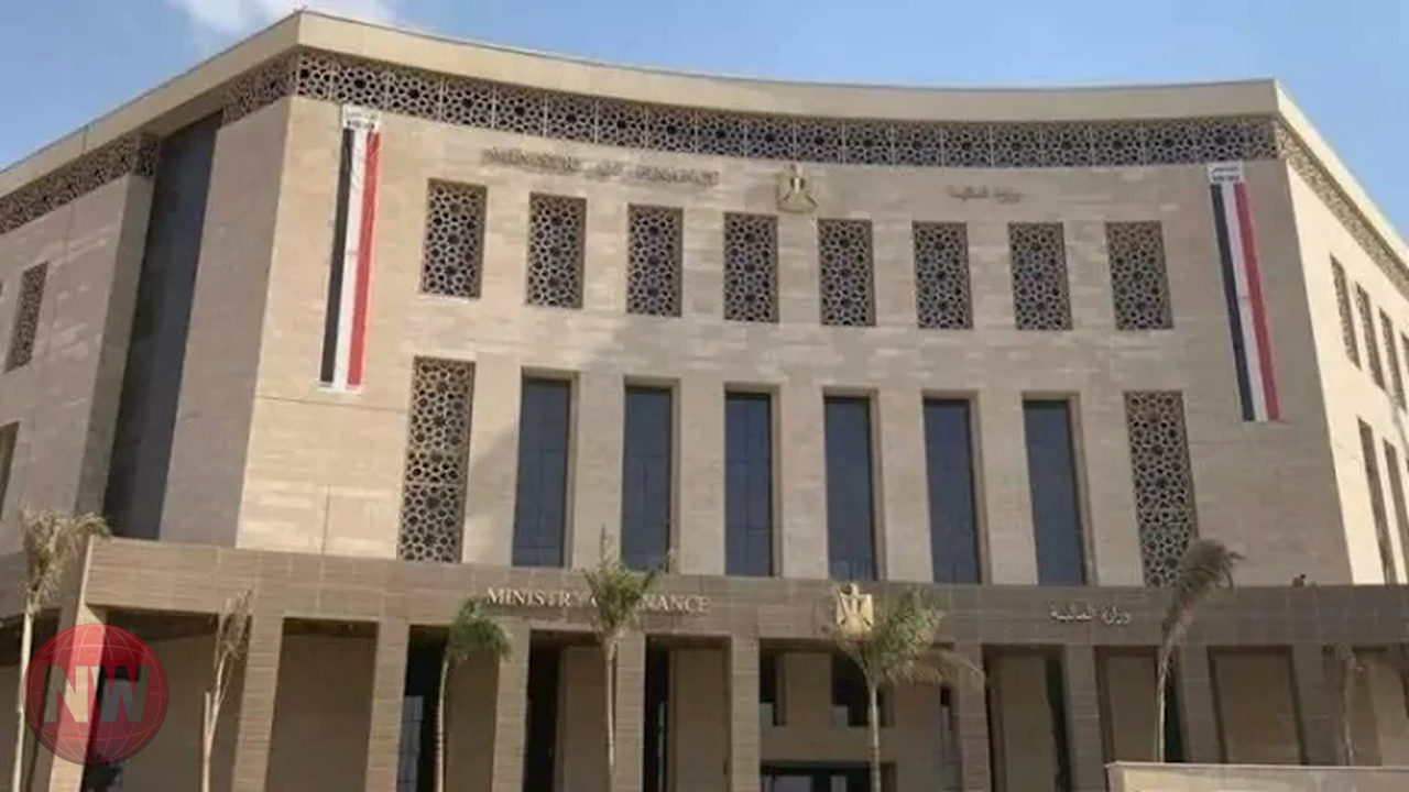 مصر تسجل ارتفاعاً في الإيرادات والمصروفات خلال 7 أشهر من العام المالي