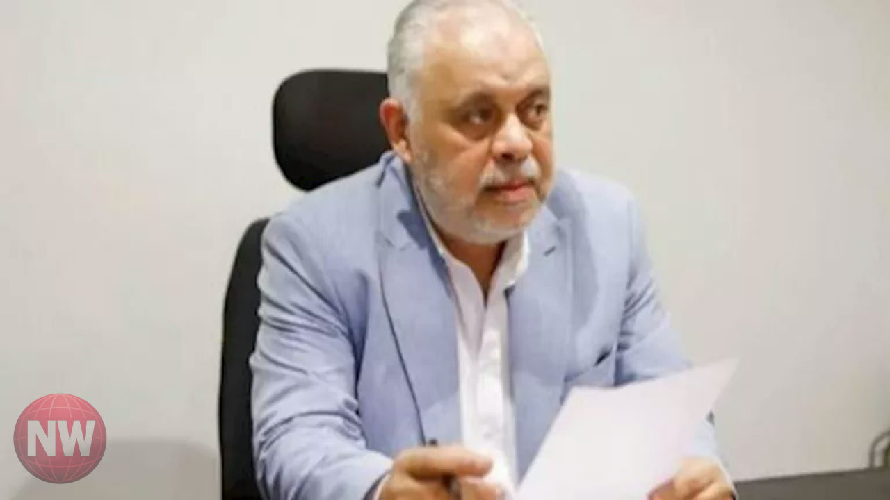 أشرف زكي يكشف تفاصيل أزمة أحمد ماهر ورامز جلال في برنامج "حبر سري"