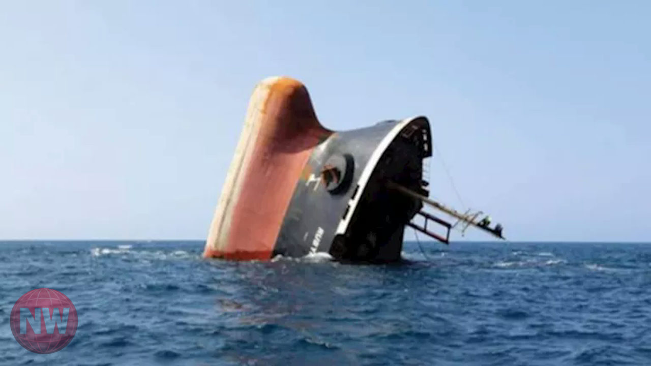 وزارة البترول تنفي علاقتها بناقلة غاز تعرضت لحادث قبالة ليبيا