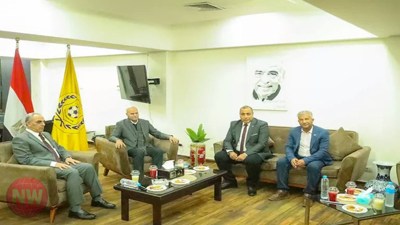 محافظ الإسماعيلية يزور النادي لدعم الفريق قبل مواجهة المصري بالدوري