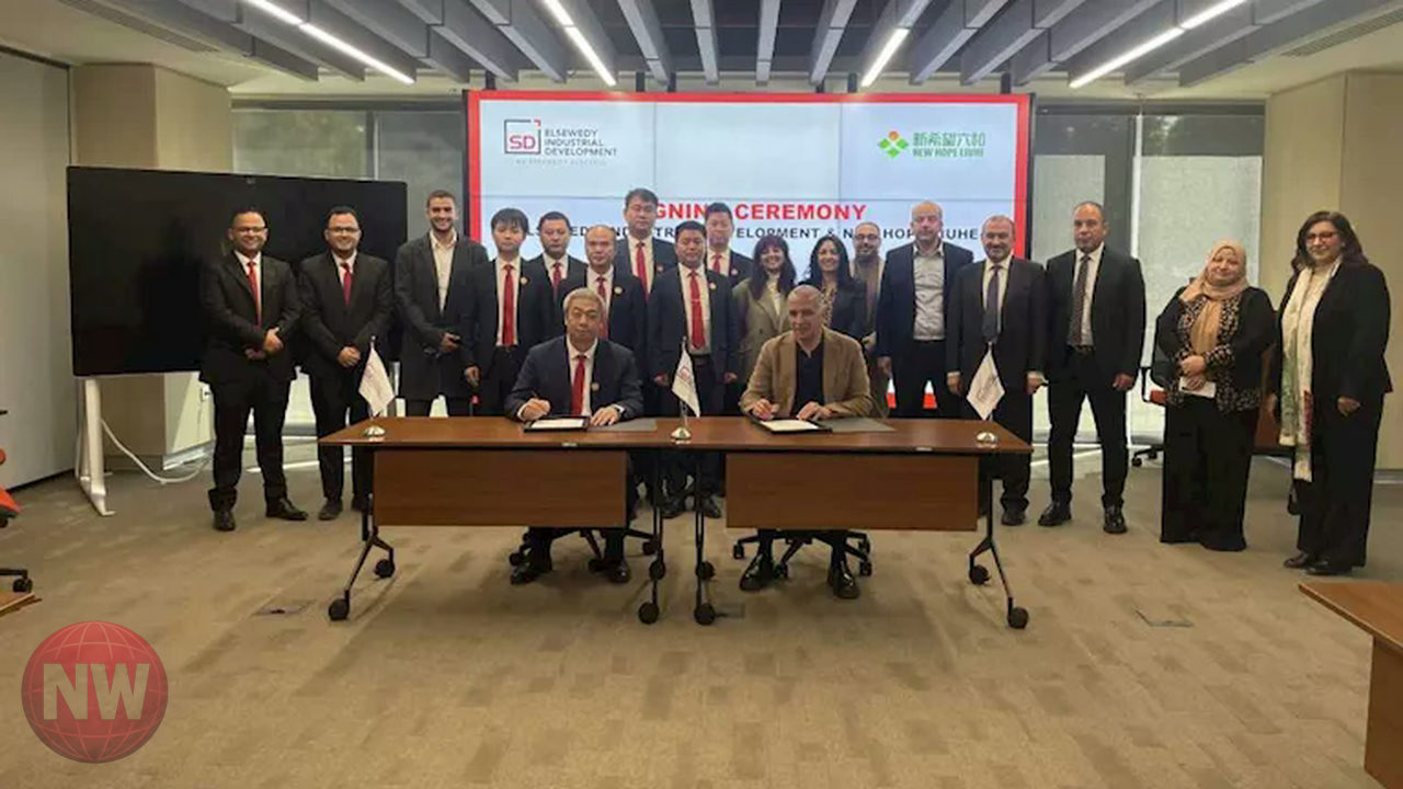 السويدي للتنمية الصناعية توقع عقداً لإنشاء مصنع أعلاف جديد في مصر