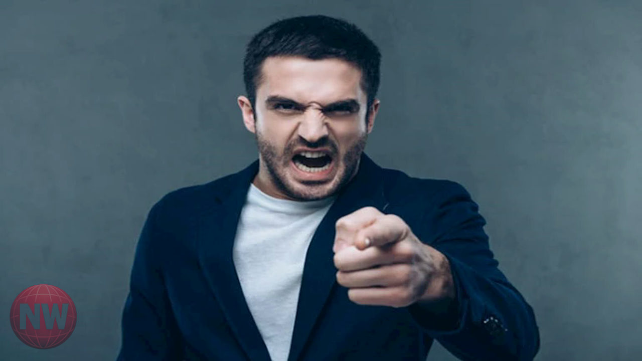 علامات تكشف الشخصية النرجسية: فهم السلوكيات في رمضان 2025