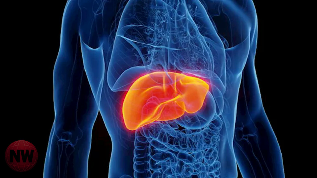 علامات خفية في القدمين تنذر بمشاكل خطيرة بالكبد