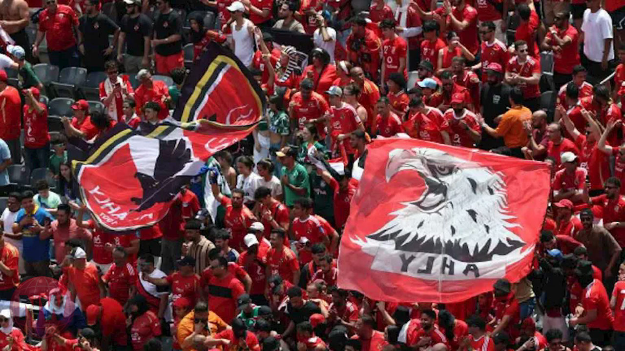 الأهلي يحتج رسميًا لدى الكاف على تأجيل النظر في استئناف عقوبة جماهيره