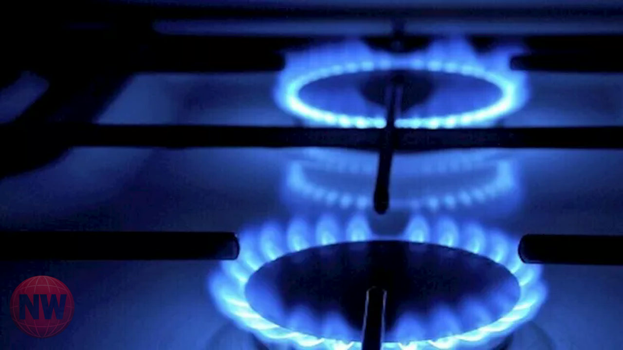 اضطرابات قطاع الطاقة الإماراتي: ناقلة نفط وحقل غاز مستهدفان