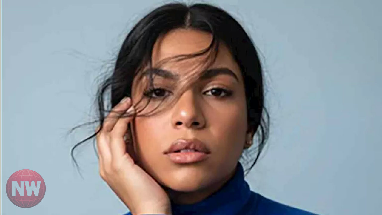 دنيا سامي بإطلالة مميزة في الحلقة 27 من برنامج رامز ليفل الوحش