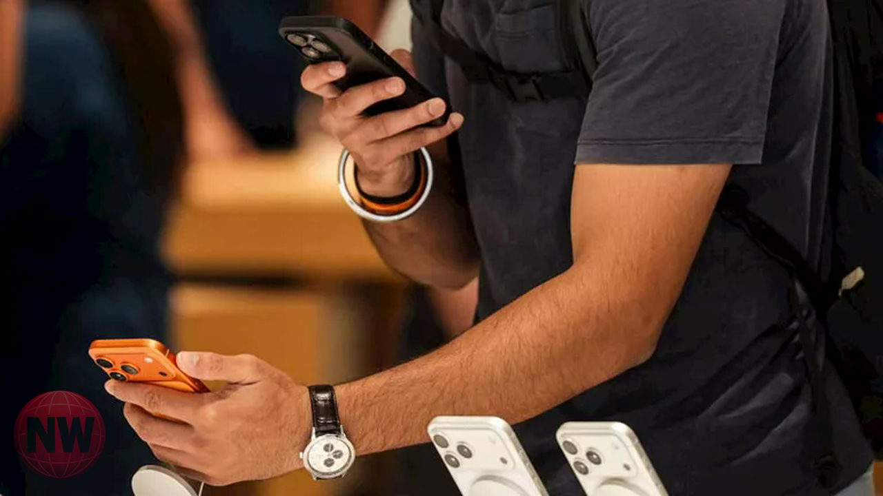 تمديد إعفاء هواتف المصريين بالخارج إلى 120 يومًا بدءًا من أبريل