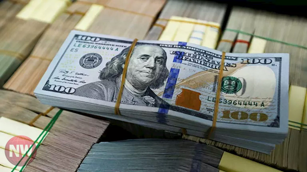 تراجع سعر الدولار أمام الجنيه المصري في 9 بنوك اليوم