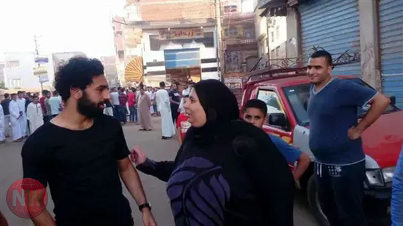 محمد صلاح: من نجم الكرة إلى محرك التغيير الاجتماعي في قريته