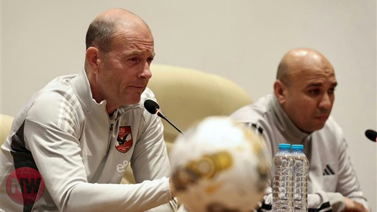 مدرب الأهلي يكشف تفاصيل جلسته مع الإدارة بعد الخروج الأفريقي