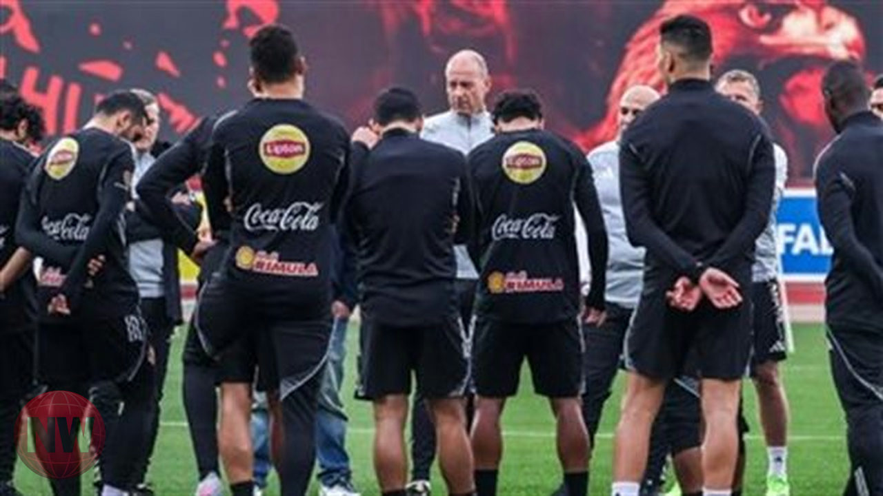 الأهلي يستعد لمعركة الدوري.. جلسة دعم للاعبين وإدارة طموحة